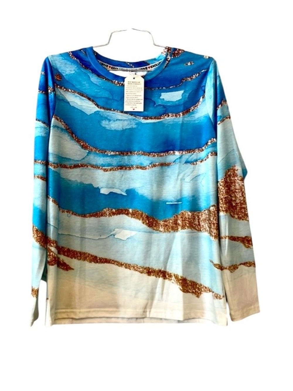 Exclusive Long Sleeves. Scoop Neck T.